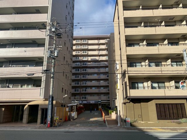 メガロコープ西陣A棟の外観|2025年12月撮影