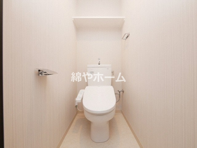 エステムコート難波VIエントのトイレ|ゆったりとした空間のトイレです