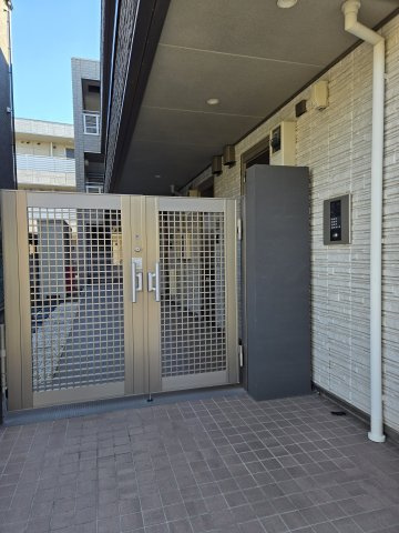 フォルス２１のエントランス