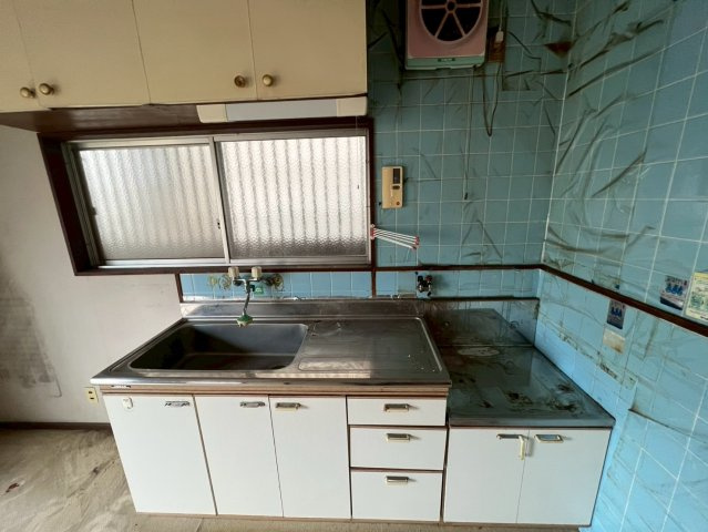 和歌山市榎原・中古戸建・54725のキッチン