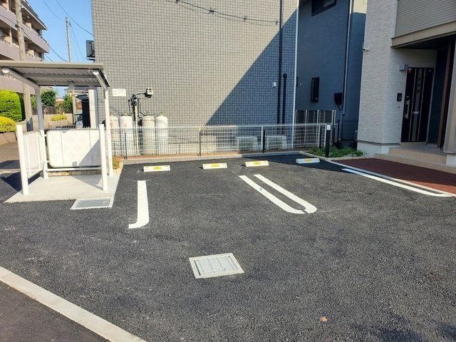 【駐車場】リヴェールＳ
