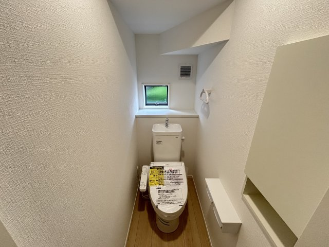 徳島市大原町長尾建売第3　1号棟のトイレ