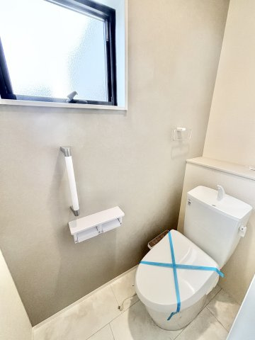 【仲介手数料無料／愛西市】愛西市諸桑町　リーブルガーデン　新築戸建　3号棟のトイレ