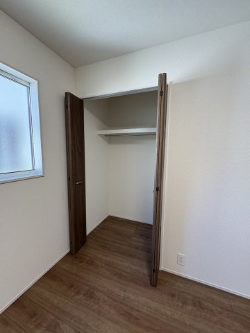 【収納】 | 福岡市早良区荒江3丁目　2号棟（全2棟）【仲介手数料無料・0円】 | 現地写真。