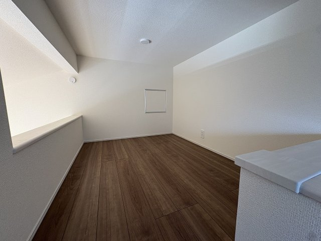 【収納】 | 福岡市早良区荒江3丁目　2号棟（全2棟）【仲介手数料無料・0円】 | 現地写真。ロフトです