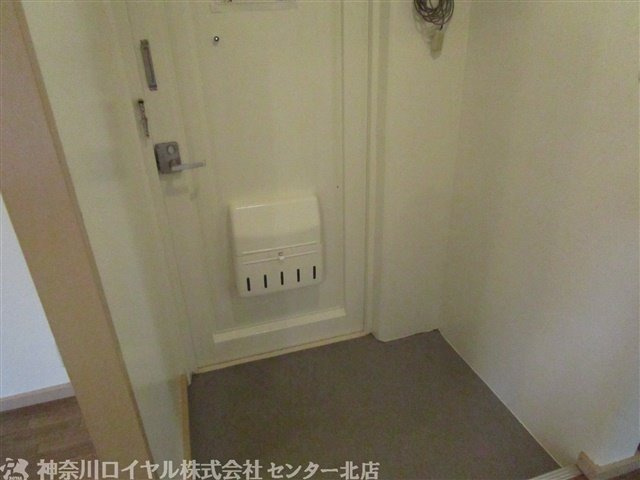 【玄関】