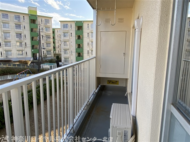 【バルコニー】