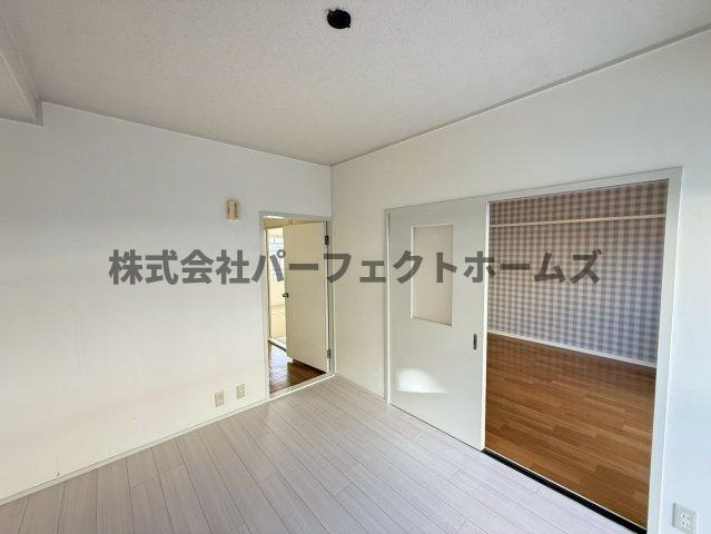 春日ダイヤモンドハイムの洋室|きれいな洋室です