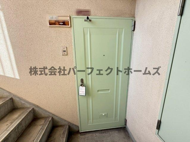 春日ダイヤモンドハイムのエントランス