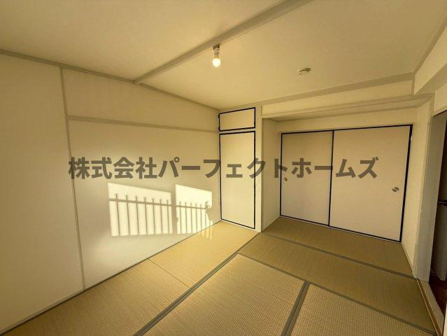 春日ダイヤモンドハイムの和室|日本らしい落ち着いた雰囲気の和室です