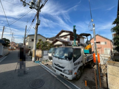 【前面道路含む現地写真】 | 浜寺諏訪森町東３丁　新築一戸建 | 【２WAY利用可能】南海本線「諏訪ノ森」駅まで徒歩６分！阪堺電気軌道阪堺線「船尾」駅まで徒歩３分！毎日の通勤・通学に便利ですね♪