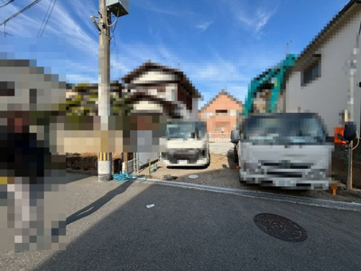 【前面道路含む現地写真】 | 浜寺諏訪森町東３丁　新築一戸建 | ゆとりのある洗面室ですよ！朝の身支度もスムーズにできますね♪