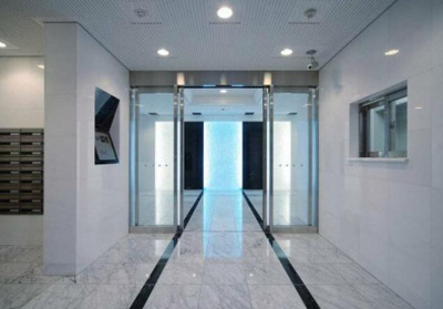 【エントランス】 | ガーラ・ステージ武蔵小杉