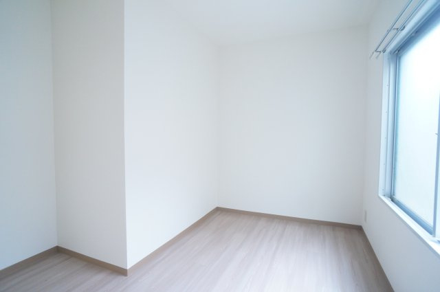 サンプラザ南京終の居間・リビング