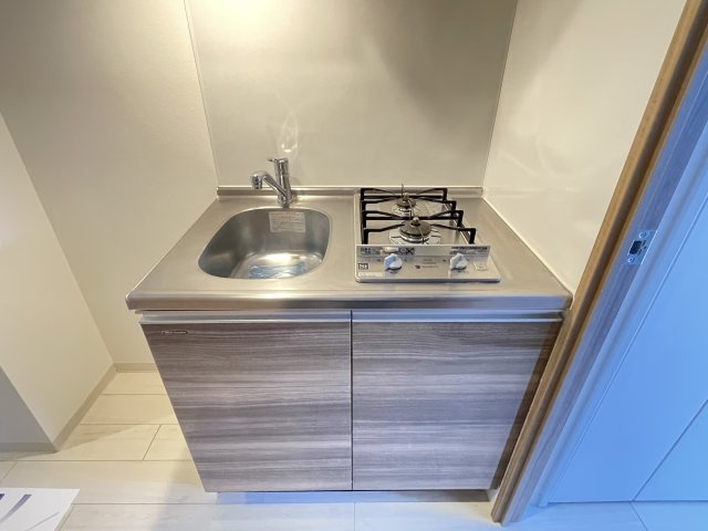 レジディア国立のキッチン|ガスコンロのキッチンです※別部屋写真