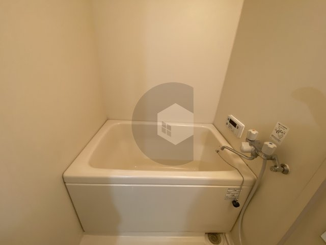 八戸ノ里第二ガーデンハイツの浴室