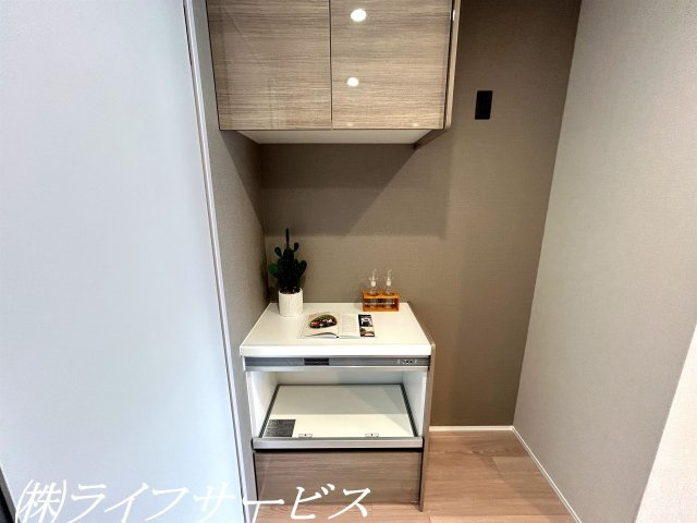 【キッチン】 | 新北野第３コーポ | キッチン／家電収納付カップボード設置済！