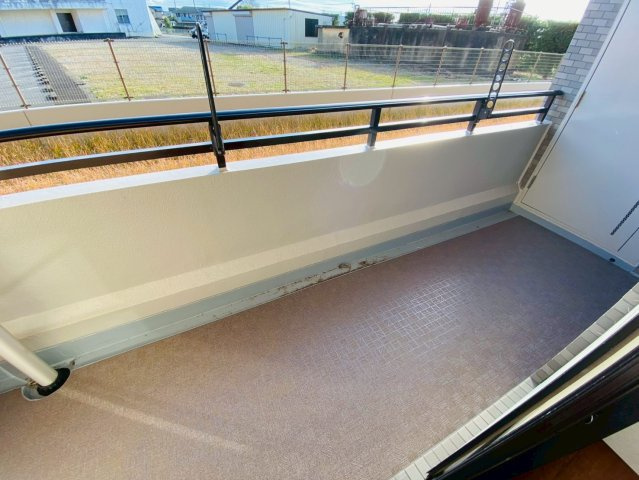ライオンズガーデン千葉八街のバルコニー
