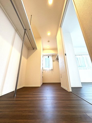 Crio KUGENUMA SEASIDEー駅3分×南向き×100㎡超ーの収納