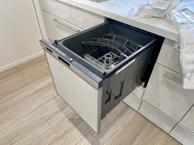 練馬区春日町1丁目　人気エリア　新規内装リフォーム戸建のキッチン