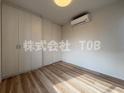 【洋室】 | 杉並区和泉１丁目貸家 | 1F　洋室4.7帖