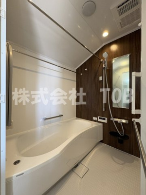 【浴室】 | 杉並区和泉１丁目貸家 | 2F