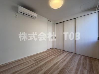 【洋室】 | 杉並区和泉１丁目貸家 | 1F　洋室6帖