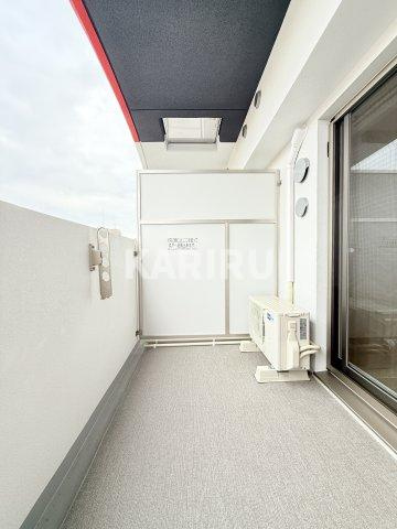 Alivis放出のバルコニー