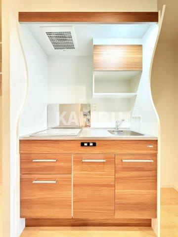 Alivis放出のキッチン