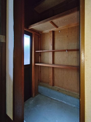 【その他】 | 新発田市諏訪町３丁目貸家 | 勝手口