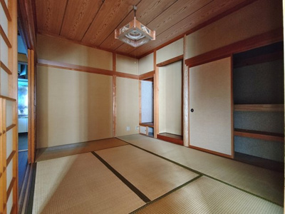 【和室】 | 新発田市諏訪町３丁目貸家 | １階　DK側　約6帖