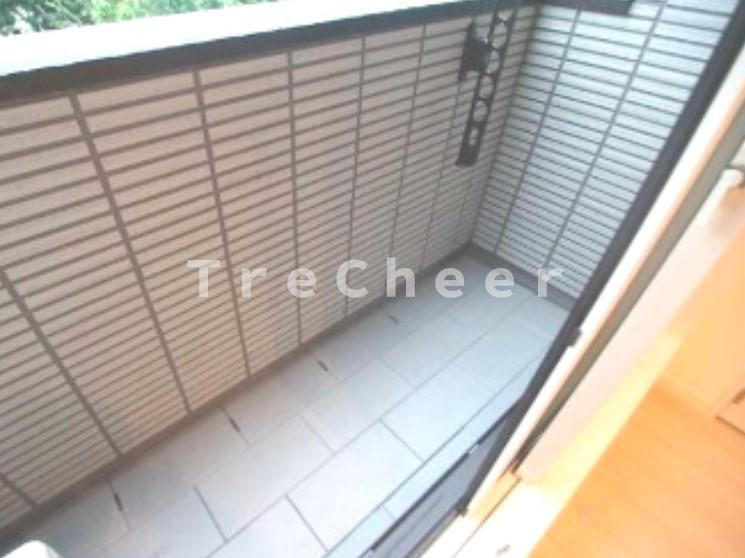 わいずけいのバルコニー