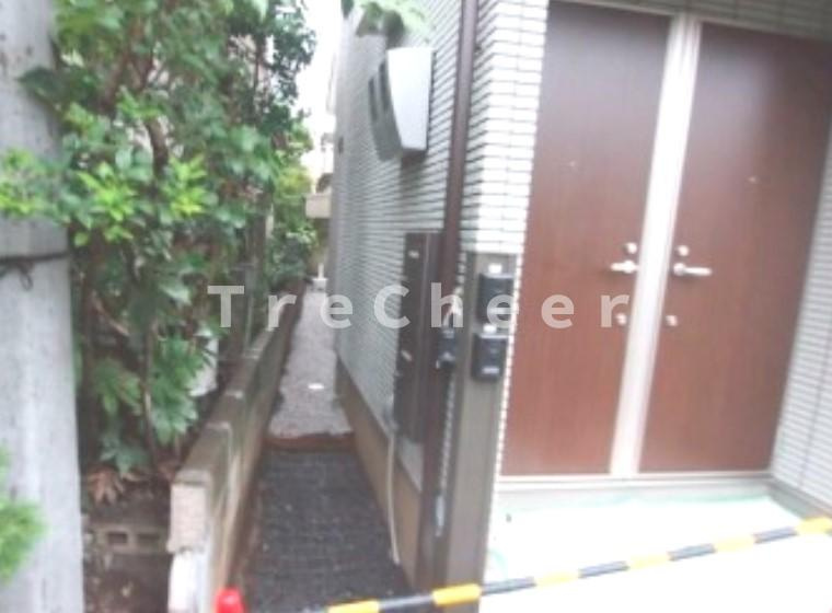 わいずけいのエントランス