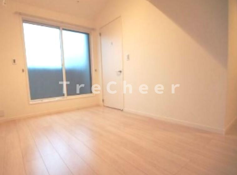 わいずけいの居間・リビング