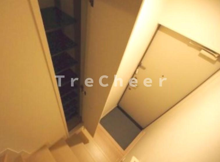 わいずけいの玄関