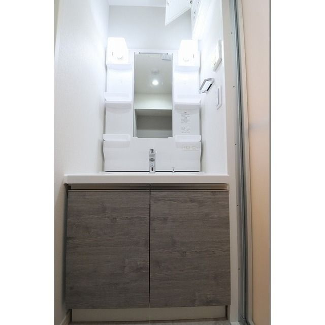 アルファコート瑞江の独立洗面台