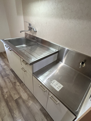 【キッチン】 | ルピーノ | ガスコンロが設置できるキッチンです