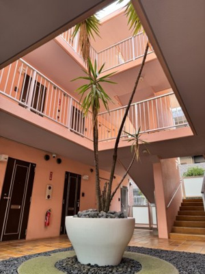 【ロビー】 | ルピーノ | ゆとりのあるロビーです