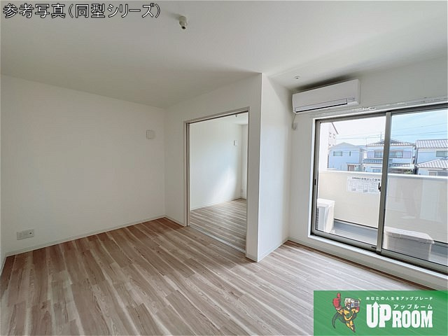 ジーメゾン北名古屋徳重カサレアの居間・リビング