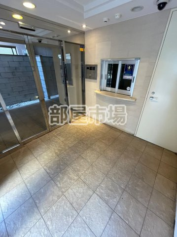 コート新御徒町のロビー