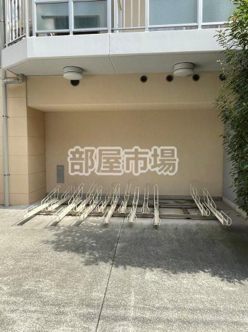 コート新御徒町のその他共用部分|駐輪場