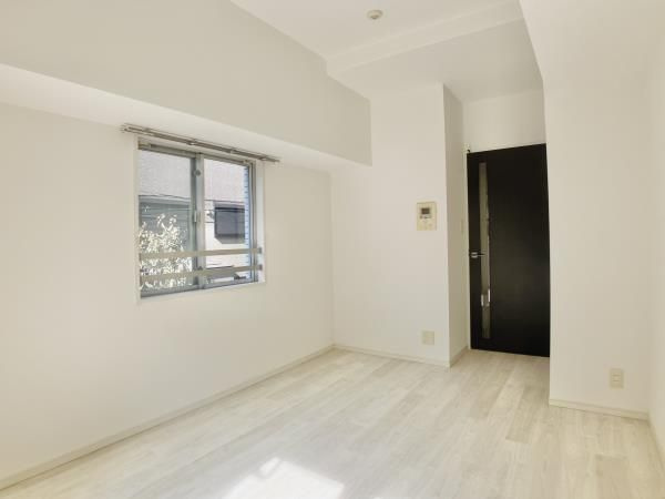 コート新御徒町の居間・リビング