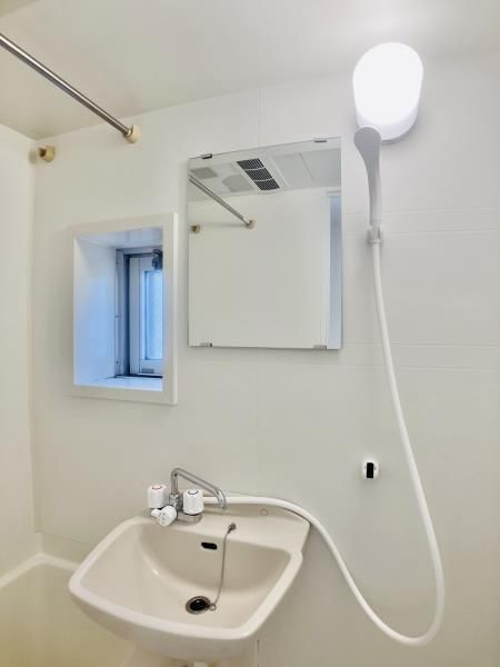 コート新御徒町の洗面所