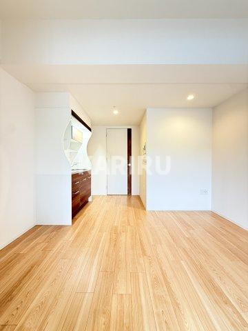 Alivis放出の居間・リビング