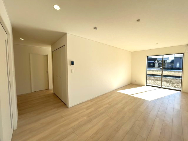 新築戸建　千曲市磯部第７　全２棟の洋室