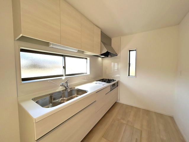 新築戸建　千曲市磯部第７　全２棟のキッチン