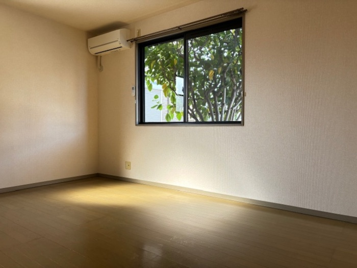 ハイカムール津福の洋室|洋室です