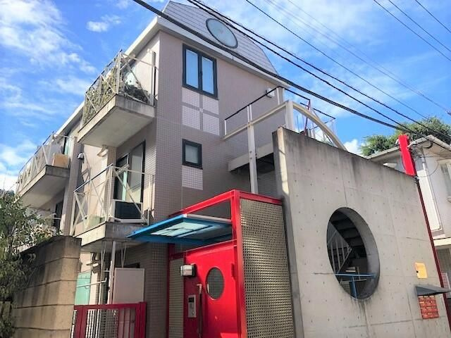 アスコット神楽坂の外観