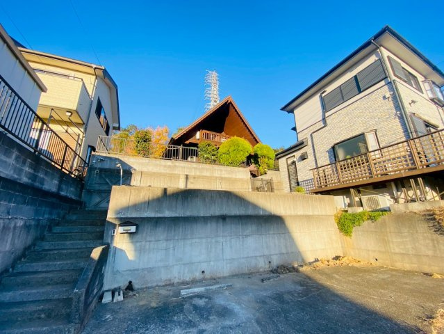 榎戸　中古ログハウスの外観