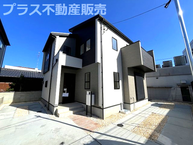 【外観】 | 福岡市城南区東油山2丁目　2号棟（全2棟）【仲介手数料無料・0円】 | 現地写真。プラス不動産販売なら、現場の全ての棟をまとめてご見学頂けます。